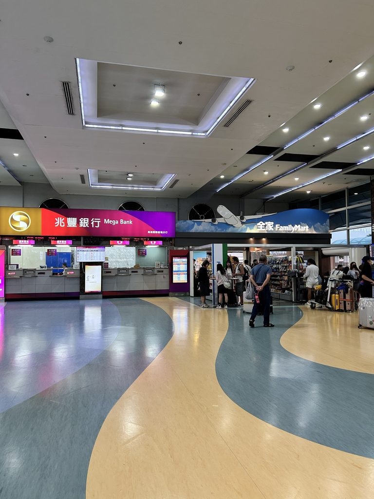高雄空港